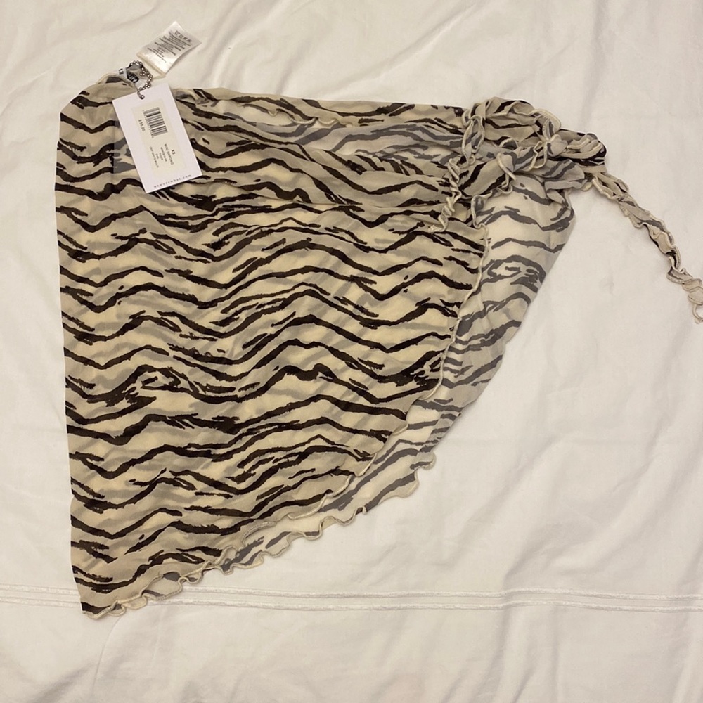 We wore what beach sarong